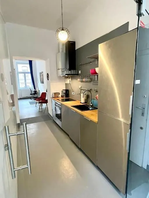 Klimatisierte Sehr Zentrale Wohnung-Loftstyle- Vienna Apartment