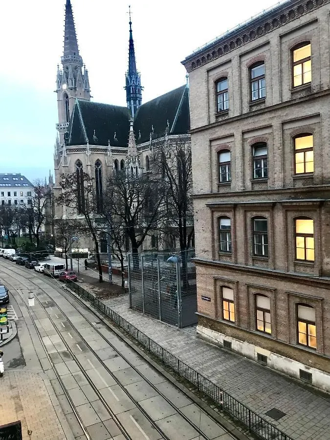 Klimatisierte Sehr Zentrale Wohnung-Loftstyle- Vienna